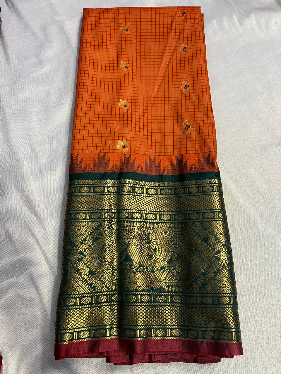 Premium Gadwal Pattu Saree