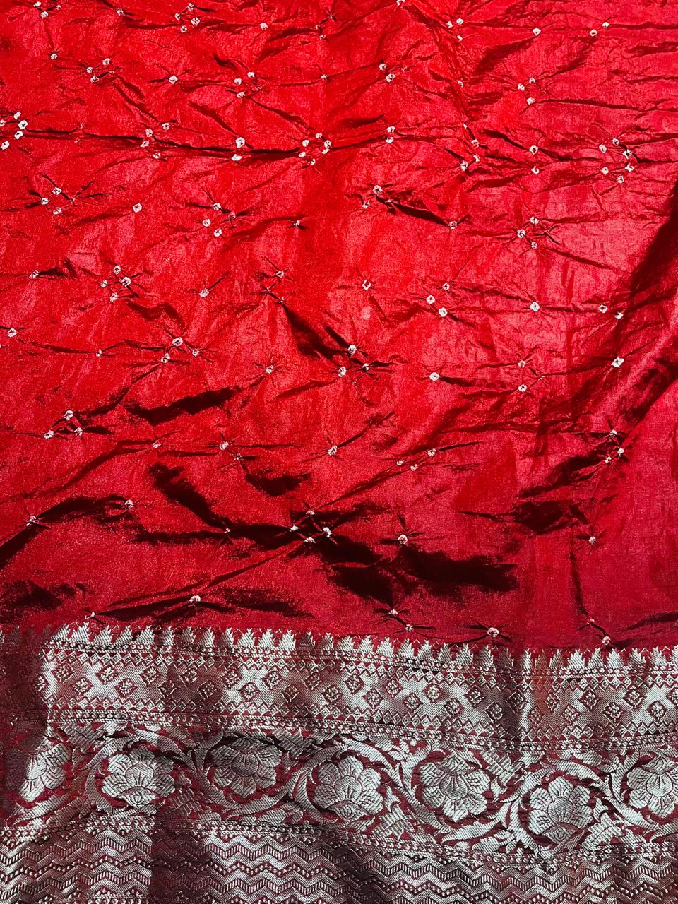 Crushed Bandhini Saree in Beige & Red